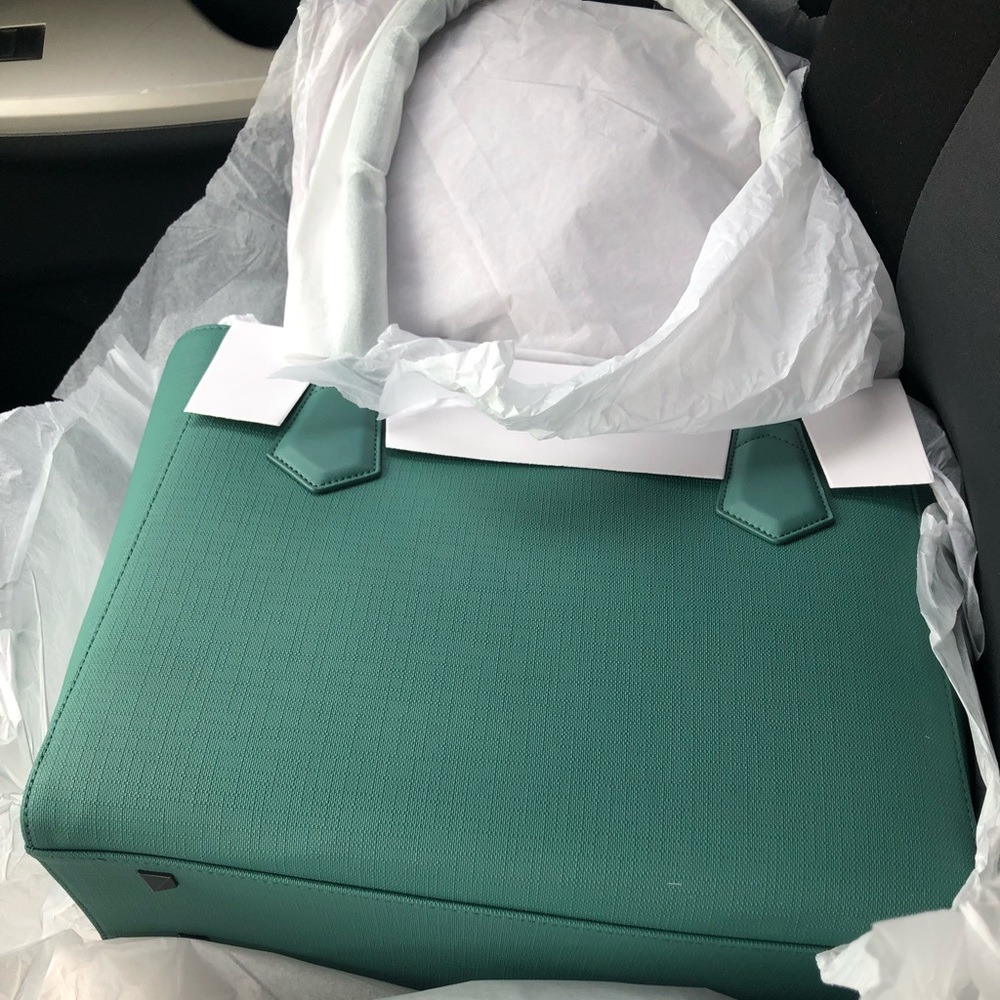 Dagne Dover Classic Tote - Picture 4 of 8